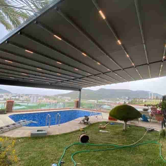 Bioclimatic Pergola in America